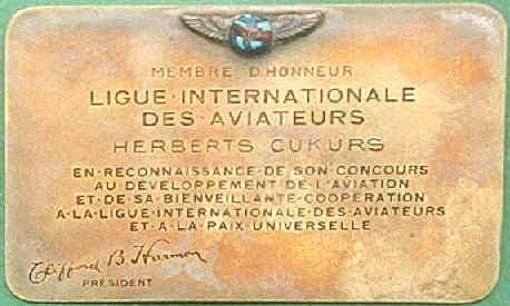 Plaque
